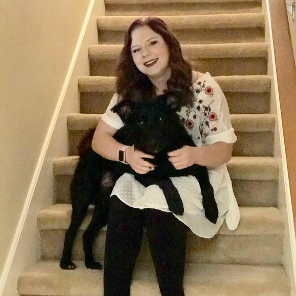 Meet the Posher Other - Meet your Posher, Alexis